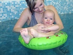 Plavání kojenců a batolat | Rodinné centrum Amálka